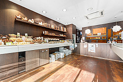 Wetteren - Warme bakker met prachtige woonunit!