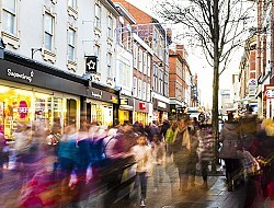 Kortemark - Uniek handelspand in het centrum (volledig vernieuwd)