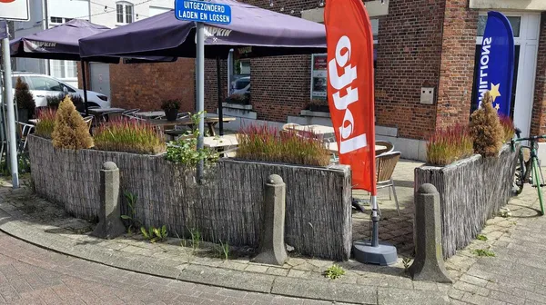 Buiten 1