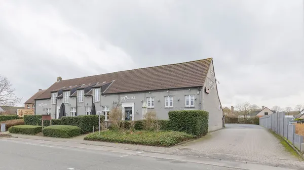 1738164395-2