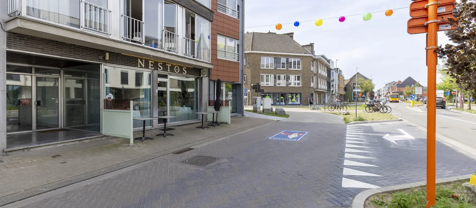 Lr kortrijkstraat 54 9800 deinze 009