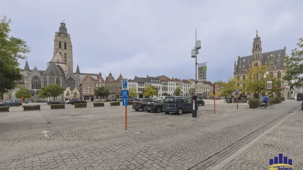 Logo markt 16 9700 oudenaarde 002
