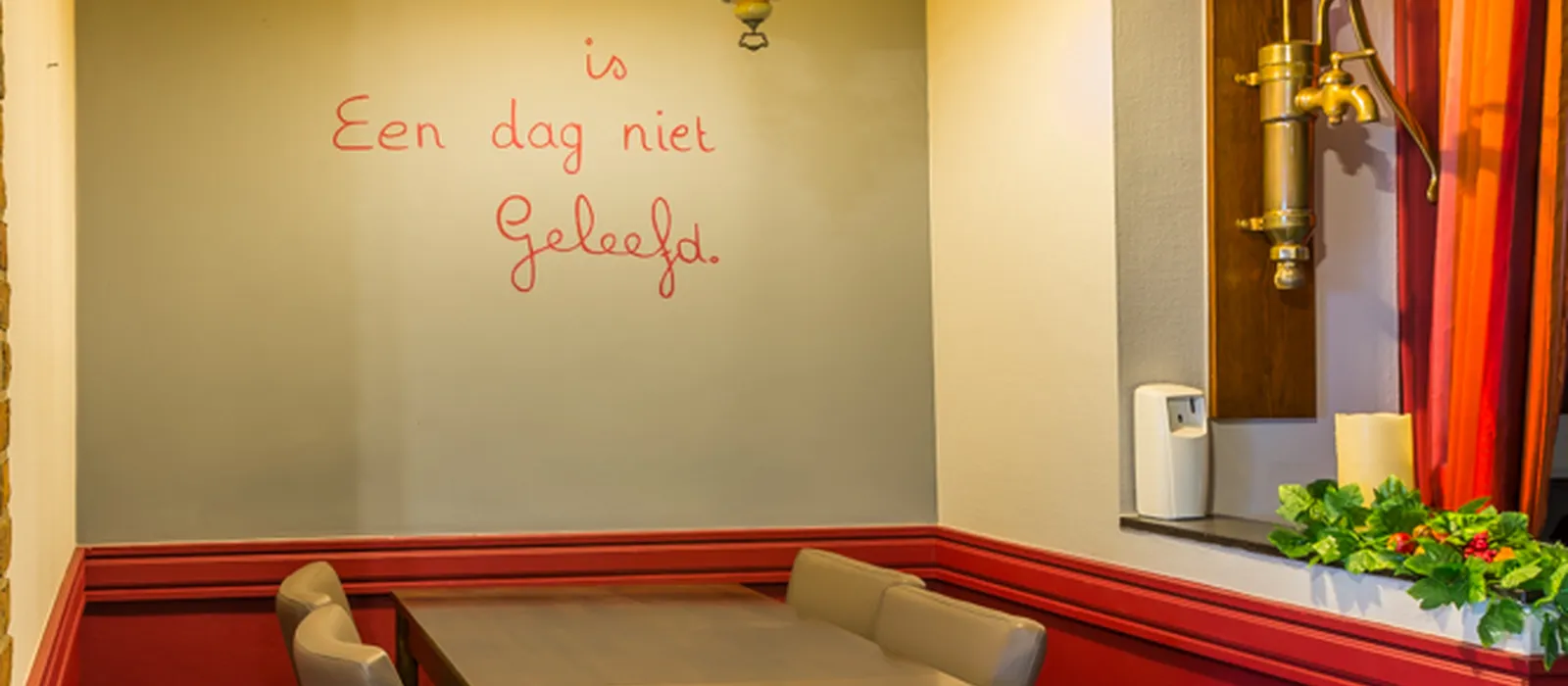 1679307923-02B-zit-gedeelte-links-2