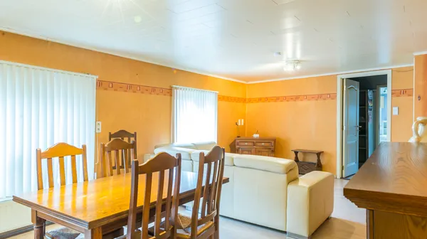 1679307928-05A-bovenwoning-living-3