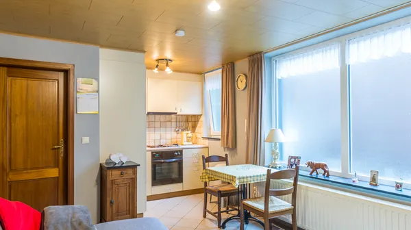 1679307933-08A-apartement-1-living-2