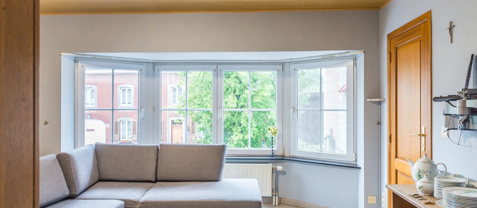 1679307937-09A-apartement-II-living-1