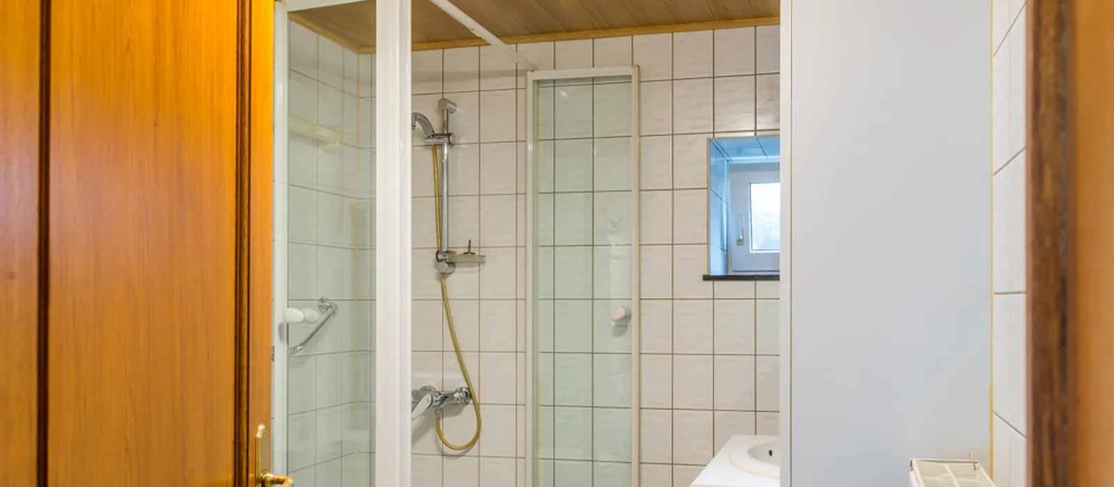 1679307940-09D-apartement-II-badkamer-1