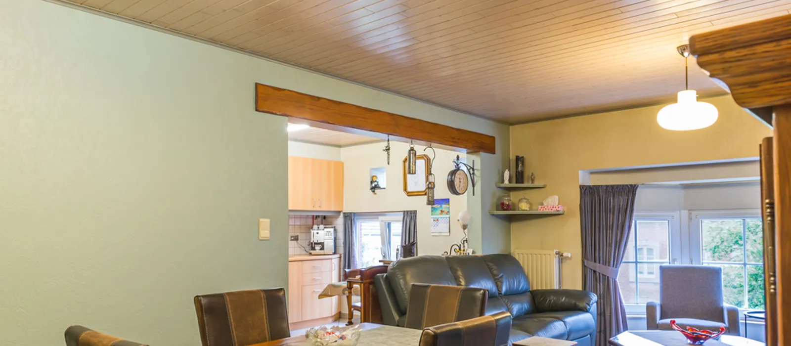 1679307942-10A-apartement-III-living-3