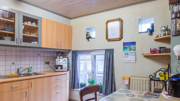 1679307944-10B-apartement-III-keuken-2