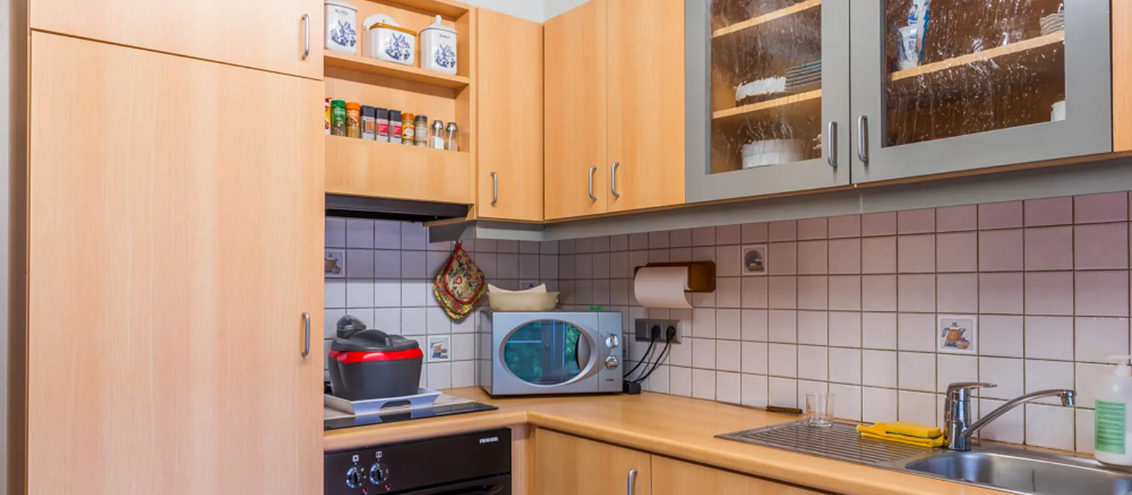 1679307944-10B-apartement-III-keuken-3