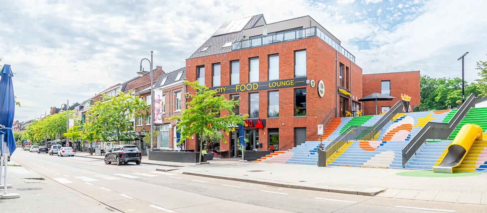 01 buitenzijde en terras 1
