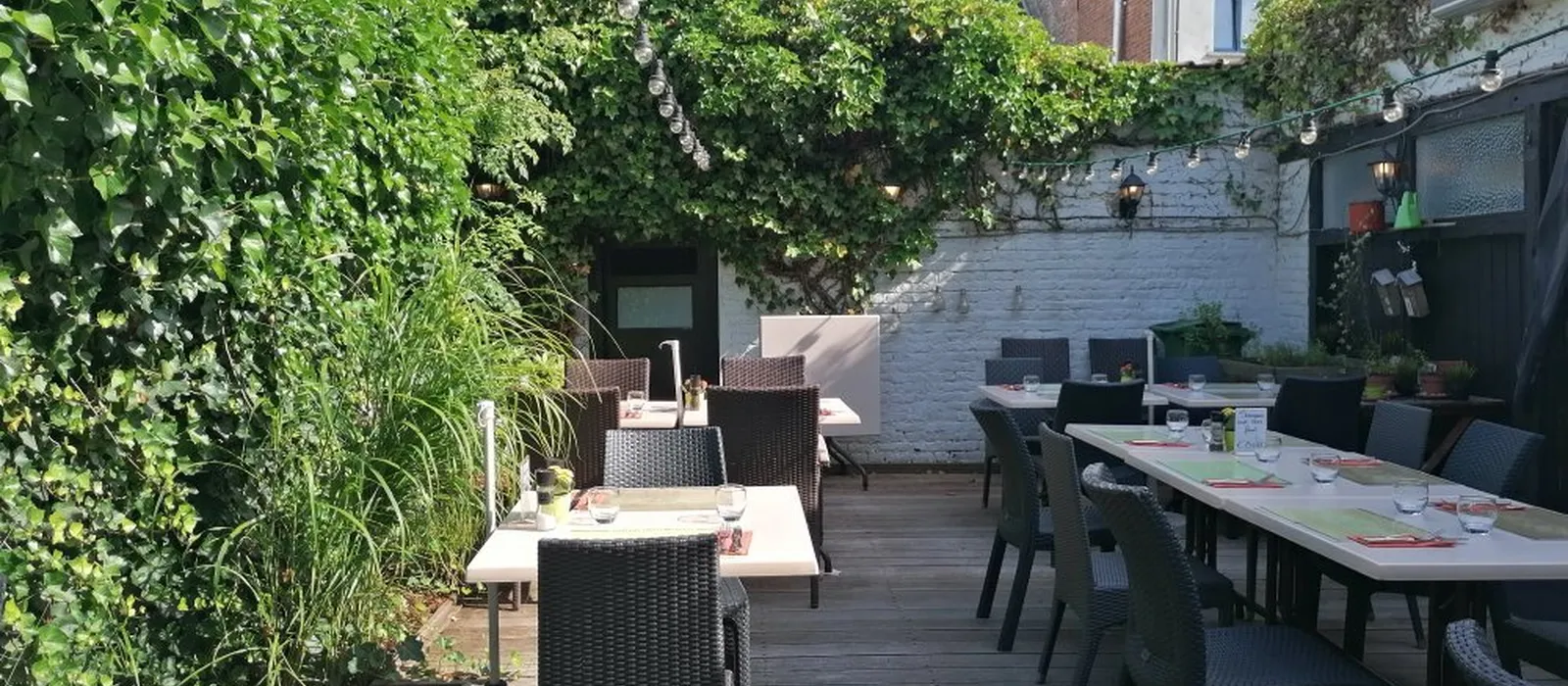 1770298640-Den-Nieuwen-Hommel-restaurant-12