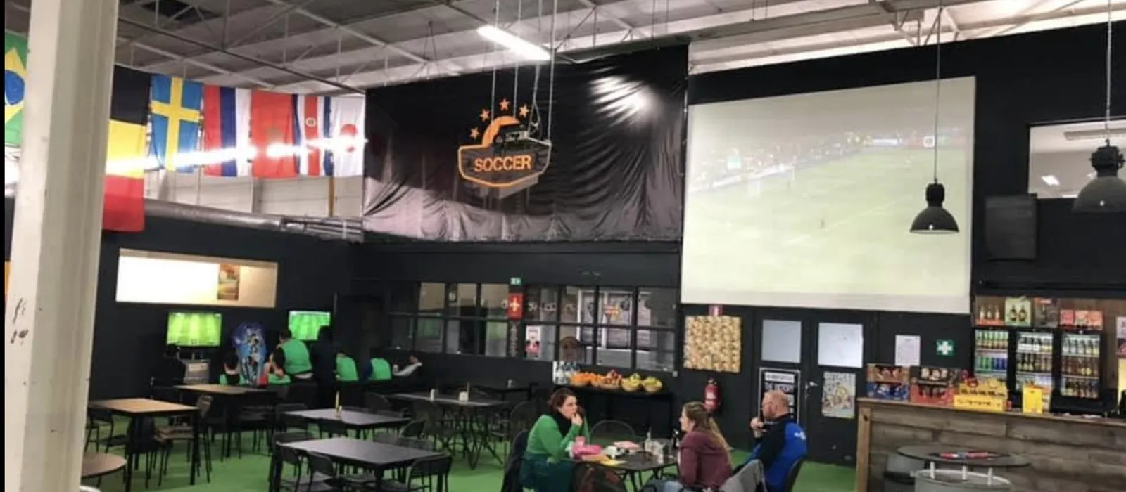 Arenapub3cafeteria