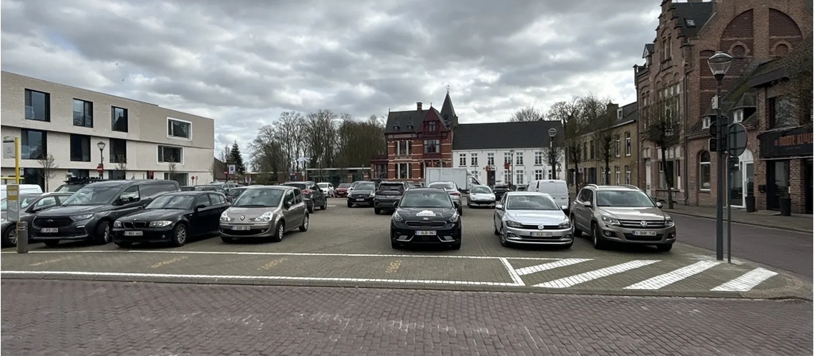 1774623581-I025412_lg