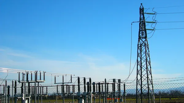 1748933356-eletric-line-1427141