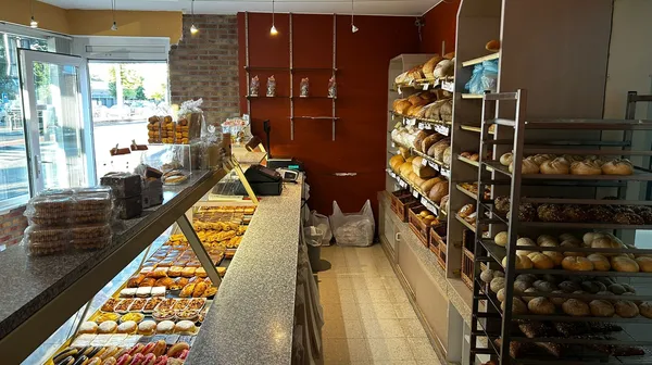 1774445674-Bakker7