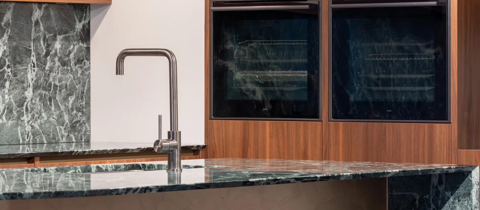 1776866766-Vika-keuken-en-badkamer_notelaar-2