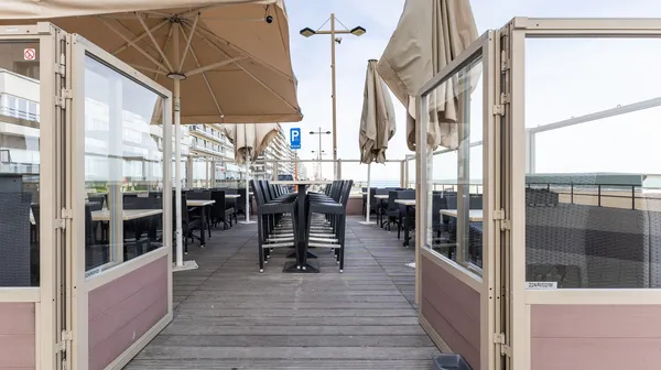 Ostkust deauville zeedijk 244 middelkerke 31