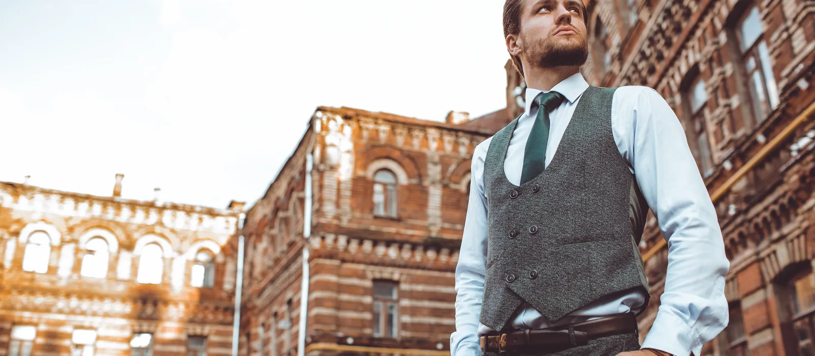 1763042268-man-suit
